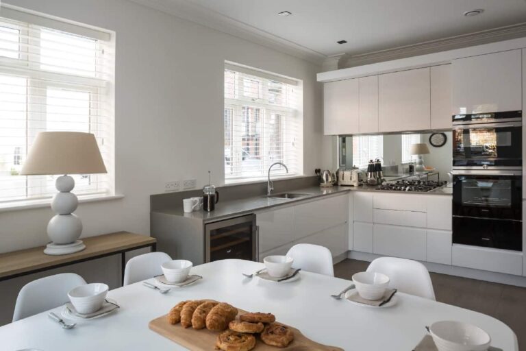 Luxury Rental Apartments St Margarets, Richmond, Twickenham, South